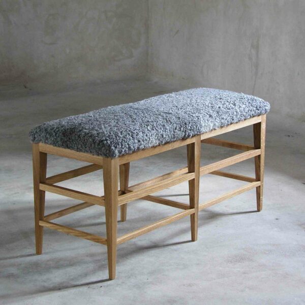 Fårö bänk i massivt trä från GAD